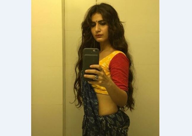 Fatima Sana Shaikh Trolled For Wearing A Saree On Instagram साड़ी में तस्वीर डाली तो लोगों ने 'दंगल गर्ल' फातिमा सना शेख को कर लिया ट्रॉल