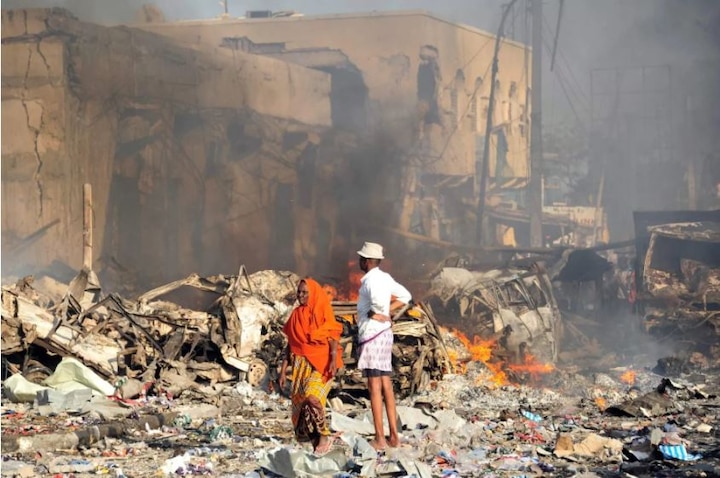 Truck Bombs In Somalias Capital Kill At Least 189 सोमालिया की राजधानी में ट्रक बम में मरने वालों की संख्या 189 हुई