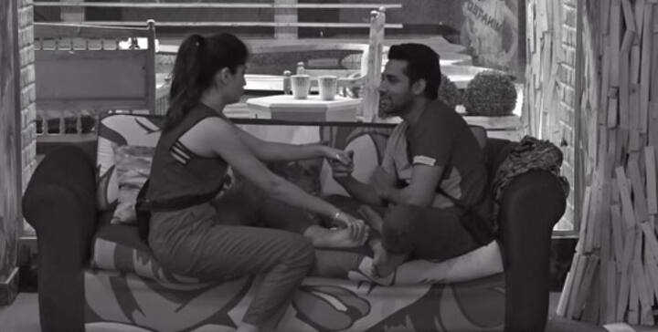 इन दिनों बंदगी के साथ रिश्तों की वजह से चर्चा में चल रहे पुनीश शर्मा भी घर से बाहर जाने के लिए नॉमिनेट हुए हैं. कैप्टनसी की टास्क के दौरान पुनीश ने घरवालों से अपील नहीं कि जिसपर सलमान खान ने भी उन्हें डांट लगाते हुए कहा कि तुम कुछ कर नहीं रहे हो.