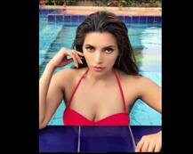 फिर दिखा टीवी एक्ट्रेस शमा सिकंदर का बिकिनी अवतार