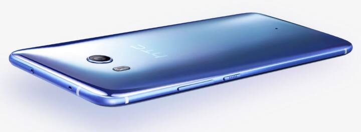 'HTC U11 Plus' 32 जीबी या 64 जीबी स्टोरेज वाले दो वैरिएंट्स के साथ आ सकते हैं. फ्रंट और बैक कैमेरे की कैपेसिटी 16 मेगापिक्सल के होने की संभावना है. एक 2600mAH बैटरी, आईपी 67 वाटर रेजिस्टेंस और एज सेंन्स जैसी सुविधाएं भी होने की संभावनाएं भी जताई जा रही हैं.