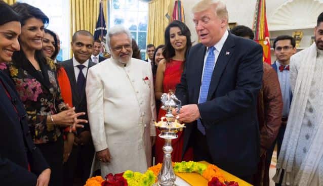 Donald Trump Celebrates Diwali Hails Indian Americans ट्रंप ने व्हाइट हाउस में मनाई दिवाली, जमकर की भारतीयों की तारीफ