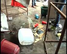 MNS के गुंडों का उत्तर भारतीयों पर कहर, ठाणे में फेरीवालों की पिटाई की