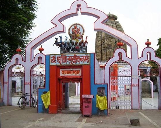 Deo Surya Mandir Of Bihar Aurangabad | छठ पर्व: सिर्फ एक रात में बना था ये सूर्य  मंदिर, छठ पर लगती है श्रद्धालुओं की भीड़