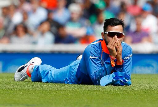 '0' प्वाइंट पर भी विराट कोहली को मिला खेल रत्न, 80 प्वाइंट होने के बावजूद बजरंग पुनिया नहीं जीत पाए अवार्ड Virat Kohli got Khel Ratna with '0' points, Bajrang Punia lost out with 80 '0' प्वाइंट पर भी विराट कोहली को मिला खेल रत्न, 80 प्वाइंट होने के बावजूद बजरंग पुनिया नहीं जीत पाए अवार्ड