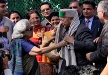 हिमाचल: अर्की से चुनाव लड़ेगें सीएम वीरभद्र सिंह, अब गांववालों ने दी चुनाव बहिष्कार की धमकी