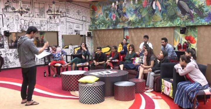 वहीं अर्शी खान ने मजहबीं से गॉर्डन एरिया में बात करते हुए कहा था कि चलो हम दोनों घर के अंदर चले जाते हैं. इस टास्क के दौरान अर्शी ने रेड टीम को परेशान करने के लिए कोई योगदान नहीं दिया.