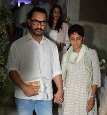 बच्चन परिवार से लेकर कपूर खानदान के बच्चों तक सभी पहुंचे रानी मुखर्जी की पिता की प्रेयर मीट में 