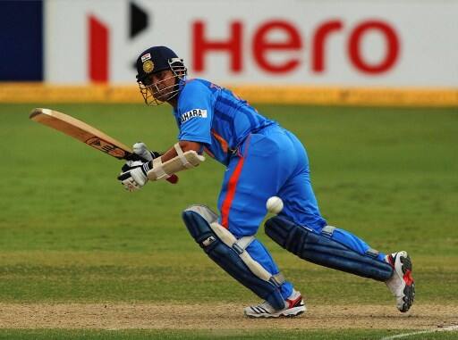 इस लिस्ट में रोहित अब सिर्फ गांगुली, विराट और सचिन तेंदुलकर से पीछे हैं.