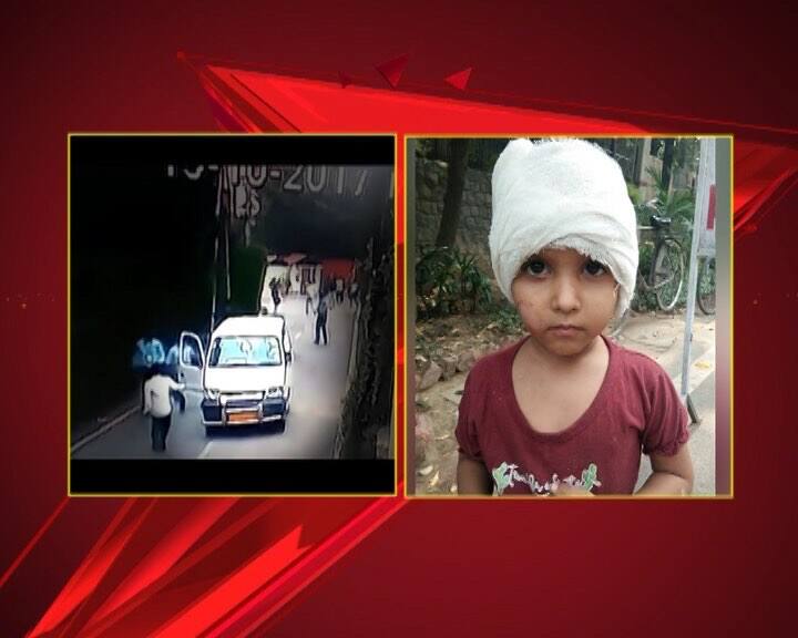 हादसे को देखते ही लोग गाड़ी के पीछे दौडने लगे और फिर ड्राइवर ने ब्रेक लगाए. लोग घायल बच्ची को लेकर अस्पताल की ओर दौड़ पड़े. बच्ची की जान तो बच गई है लेकिन उसका इलाज अभी भी चल रहा है.