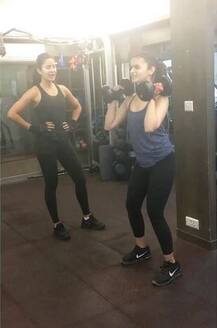 आलिया की फिटनेस कोच बनी कैटरीना, जिम में साथ बहा रही है पसीना