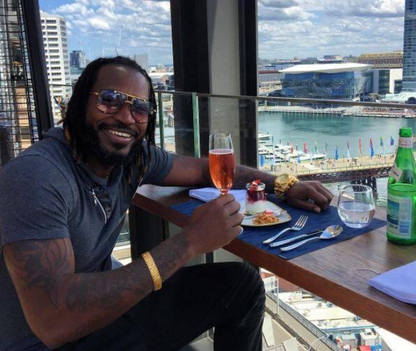 Gayle wins defamation case against Australian publisher महिला थैरेपिस्ट के सामने 'न्यूड' हुए थे क्रिस गेल? क्रिकेटर ने जीता मानहानि का केस