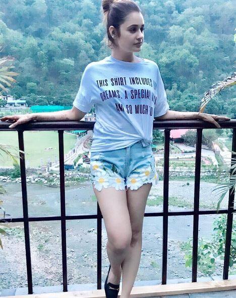 युविका के जन्म दिन के मौके पर भी प्रिंस ने उन्हें विशेष तौर पर शूट किया था.