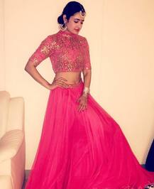 OMG! लाखों दिल तोड़ शादी करने जा रही है ये हसीना, जानिए कौन है इनका हमसफर 