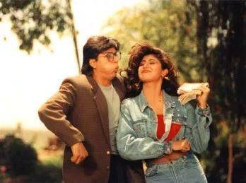शिल्पा शेट्टी ने शाहरुख खान के साथ साल 1993 में फिल्म 'बाजीगर' से बॉलीवुड में कदम रखा था. ये फिल्म बॉक्स ऑफिस पर जबरदस्त हिट हुई थी. फिल्म उस साल की चौथी सबसे ज्यादा कमाई करने वाली फिल्म बन गई थी. इसमें शिल्पा ने सीमा नाम की लड़की का किरदार निभाया था. इस फिल्म के लिए शिल्पा शेट्टी को फिल्मफेयर से नवाजा गया था.