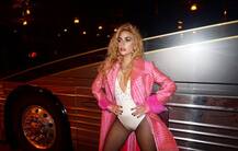 लेडी गागा ने इंस्टाग्राम पर लगाई आग