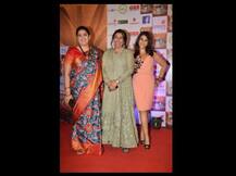 ITA Awards 2017: अवॉर्ड फंक्शन की शाम जब मौनी रॉय पर टिक गई सभी की निगाहें