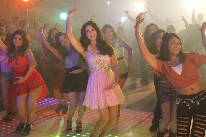 राजीव वालिया के निर्देशन में बनी ये फिल्म 24 नवंबर को सिनेमाघरों में रिलीज होगी.