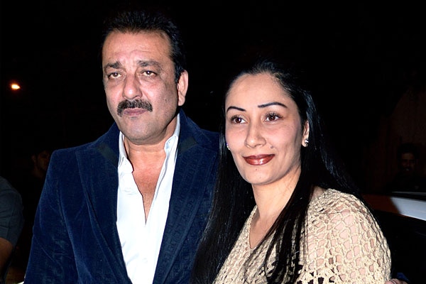 Sanjay Dutt’s wife Maanayata Dutt denies wrongdoing पैराडाइज पेपर्स में नाम आने के बाद अब मान्यता दत्त ने तोड़ी चुप्पी, जानें क्या कहा है