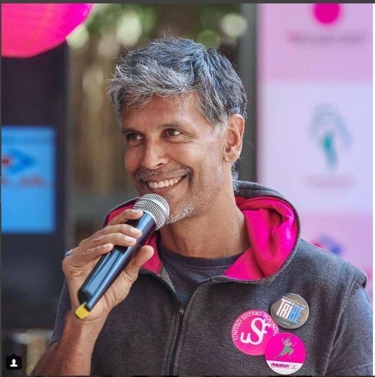 'बाजीराव मस्तानी' और 'शेफ' सहित कई बड़ी फिल्मों में नज़र आने वाले जाने माने मॉडल-अभिनेता मिलिंद सोमन इन दिनों अपनी लव लाइफ की वजह से सुर्खियों में हैं.