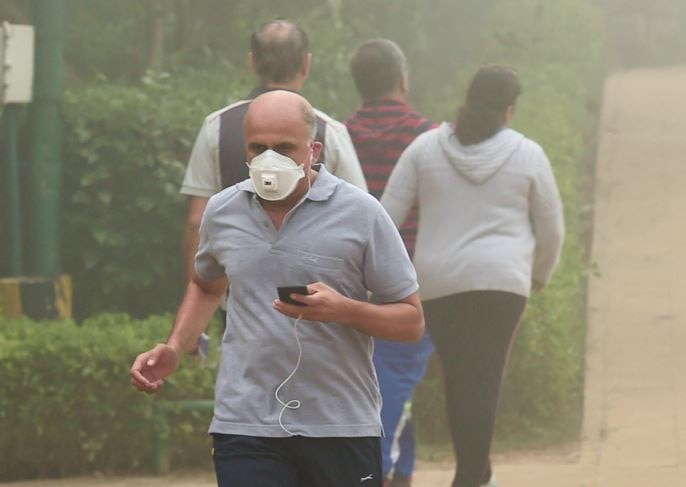 Delhi smog: What Is Behind Delhi’s Soaring Air Pollution? दिल्ली में क्यों छाई है जहरीली धुंध, जानें वजह और उपाय
