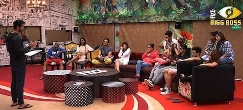Bigg Boss 11: इन कंटेस्टेंट्स के बीच होगा कैप्टेनसी का मुकाबला Bigg Boss 11: इन कंटेस्टेंट्स के बीच होगा कैप्टेनसी का मुकाबला