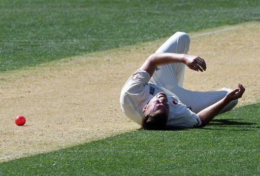 New England Ashes Worry After Jake Ball Suffers Sprained Ankle इंग्लैंड के चोटिल खिलाड़ियों की लिस्ट में जैक बॉल भी शामिल