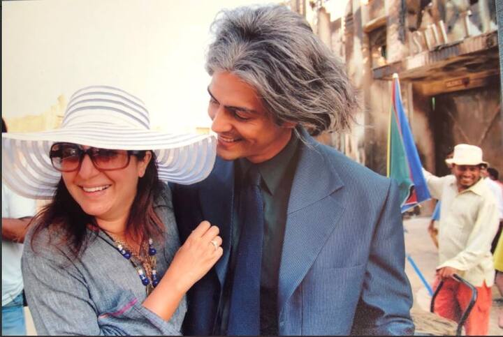 इस तस्वीर के साथ फराह ने लिखा है कि अर्जुन रामपाल इस ओल्ड लुक में भी हैंडसम लग रहे थे.