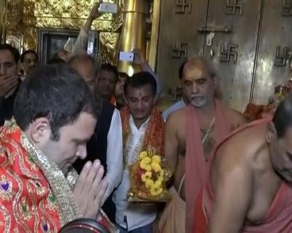 मंदिर यात्राओं से गुजरात फतह की कोशिश में राहुल, बीजेपी बोली- सब वोट के लिए