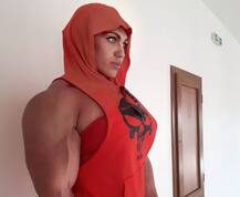 14 साल की उम्र में शुरु की थी बॉडी बिल्डिंग, आज लोग कहते हैं लेडी हल्क