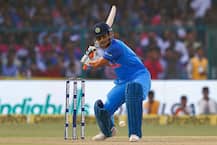 धोनी को टी-20 में बदलना होगा अपना खेल: सौरव गांगुली