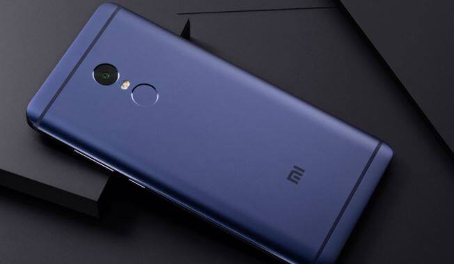 रेडमी नोट 4 की कीमत 1000 रुपये घटा दी गई है. अब ये हाजार में 9,999 रुपये में उपलब्ध है . ये नई कीमत के साथ फ्लिपकार्ट और mi.com दोनों पर उपलब्ध होगा.