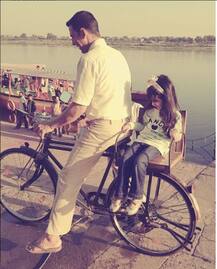 अक्षय कुमार और सनी लियोनी सहित कई बड़े सितारों ने चिल्ड्रेन्स डे पर लिखा इमोशनल मैसेज