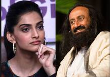 होमोसेक्सुअलिटी को लेकर श्री श्री रविशंकर पर भड़की सोनम कपूर, कहा- आपका बयान गैर-जिम्मेदाराना है