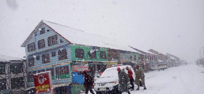   मौसम विभाग के निदेशक सोनम लोटस ने कहा, 