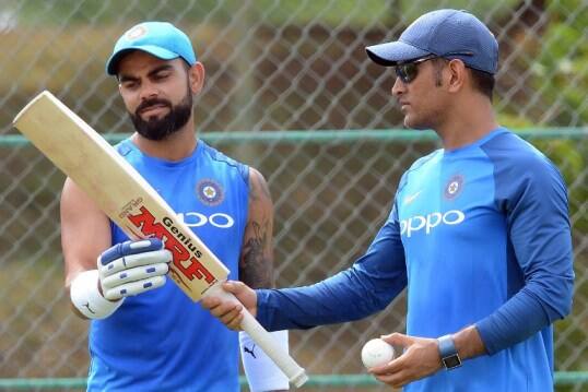 Kohli’s support for Dhoni remarkable: Ganguly धोनी के लिए कोहली का समर्थन असाधारण है: सौरव गांगुली
