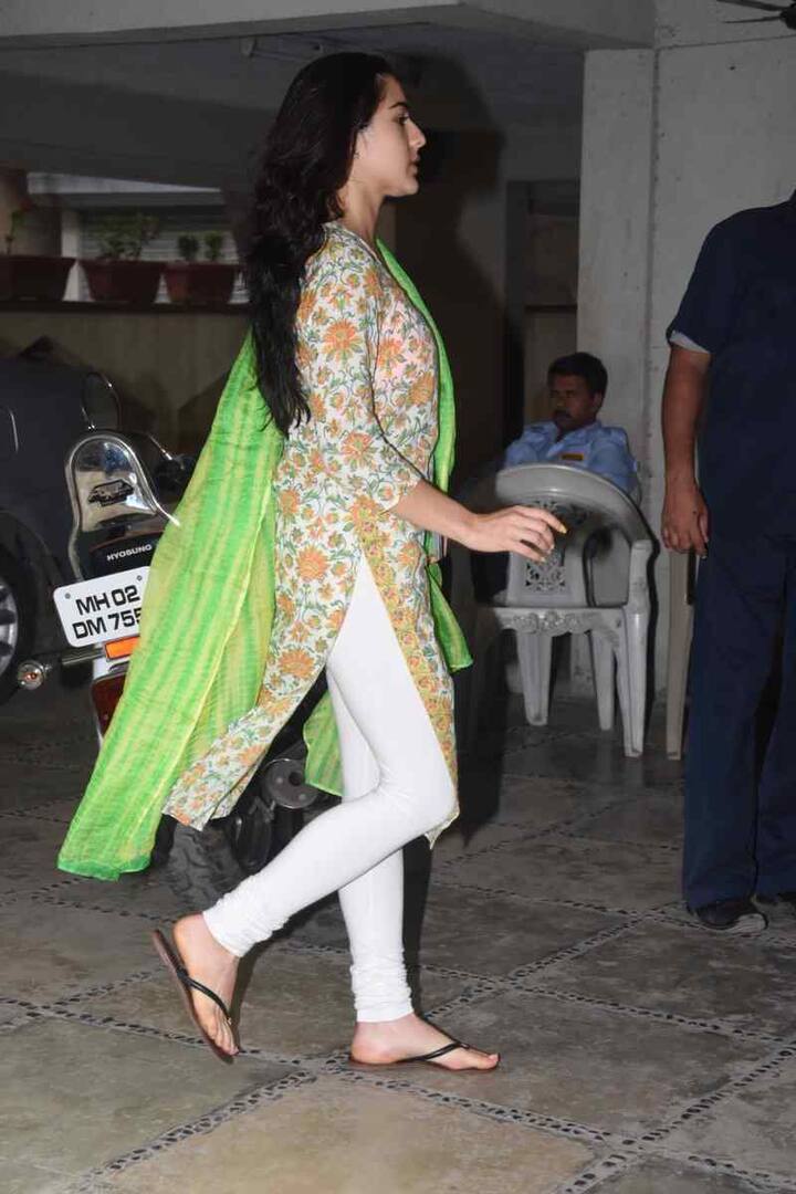 सारा के साथ फिल्म में लीड रोल निभा रहे सुशांत को उनकी धोनी द अनटोल्ड स्टोरी और काई पो चे जैसी फिल्मों के लिए जाना जाता है.