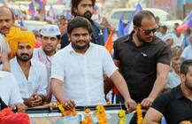 गुजरात चुनाव: हार्दिक पटेल को लग सकता है जोर का झटका!