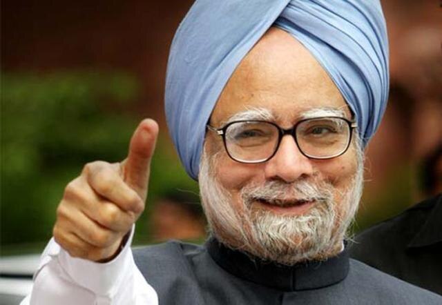 Happy you are vindicated, Manmohan singh tells A Raja ए राजा को मिला पूर्व पीएम मनमोहन सिंह का साथ