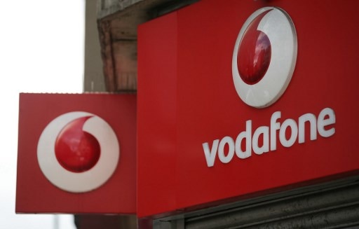 Vodafone and intel launches A20 smartphone at  rs. 1590 effective price वोडाफोन ने इंटेल के साथ मिलकर उतारा A20 स्मार्टफोन, कीमत 1590 रु.