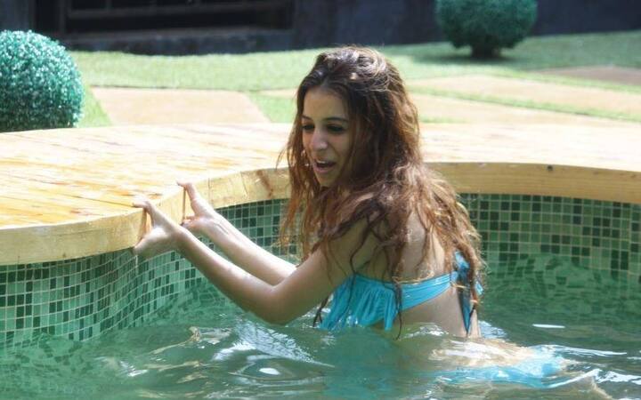 दोनों को बिग बॉस के घर में देखकर लग रहा था जैसे वे ‘मेड फॉर ईच अदर’ कपल्स से कम नहीं.