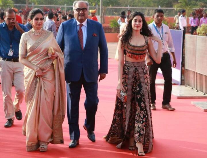 बता दें कि IFFI का ये 48वां साल है. इसके पैनोरमा सेक्शन के तहत दो फिल्मों 'एस दुर्गा' और 'न्यूड' को हटाए जाने के बाद काफी विवाद हुआ था. (Photo: Manav Mangalani)