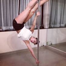 \'रेस 3\' में पोल डांस करती नजर आएंगी जैकलिन फर्नाडिस