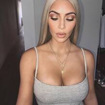 तीसरे बच्चे के जन्म से पहले किम ने उठाया ये बड़ा कदम