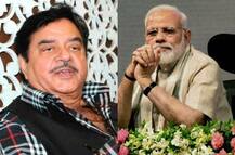 पद्मावती: शत्रुघ्न सिन्हा ने पीएम मोदी और बिग बी पर साधा निशाना, कहा- विवाद पर चुप क्यों हैं