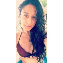 बिकिनी वाली लेटेस्ट तस्वीरों से जैकी श्रॉफ की बेटी कृष्णा ने इंस्टा पर लगाई आग