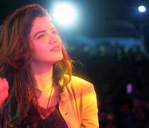 ट्विटर पर इमरान खान को अपशब्द कहने की वजह से कुर्अतुल एेन बलोच हुईं ट्रोल