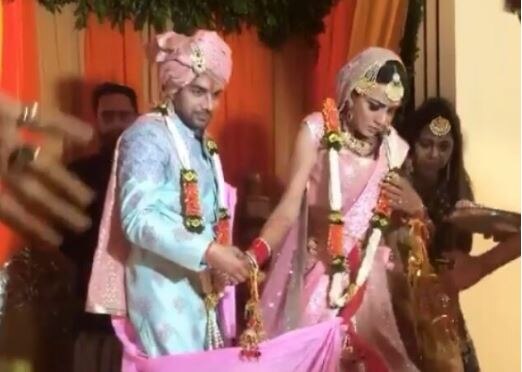 ‘Meri Aashiqui’ couple Smriti Khanna and Gautam Gupta gets MARRIED Photos: 'मेरी आशिकी तुमसे ही' से शुरू हुई थी आशिकी, अब रचाई शादी