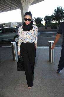 सोनम हों या कंगना, एयरपोर्ट लुक के मामले में करीना ने सबको पीछे छोड़ा, देखें PICS