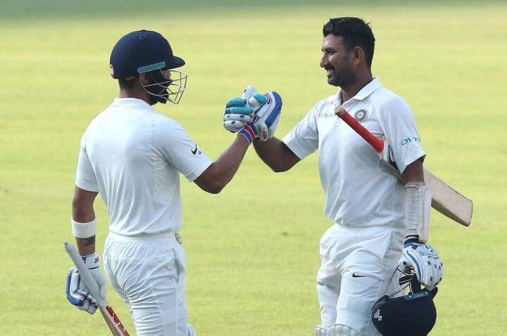 वहीं दिन का खेल खत्म होने तक पुजारा कप्तान विराट कोहली(54 रन) के साथ क्रीज़ पर डटे हुए हैं.